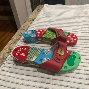 Dr Scholl's Original Classic Hand Painted Wood Golf Theme Sandals